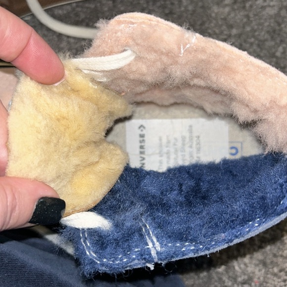 Converse, All Star Suede fur-lined, tricolor shoes - Picture 5 of 8